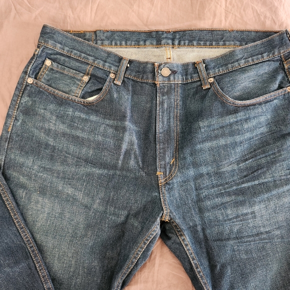 Levi's men's 559 W38 L32 - Picture 2 of 3